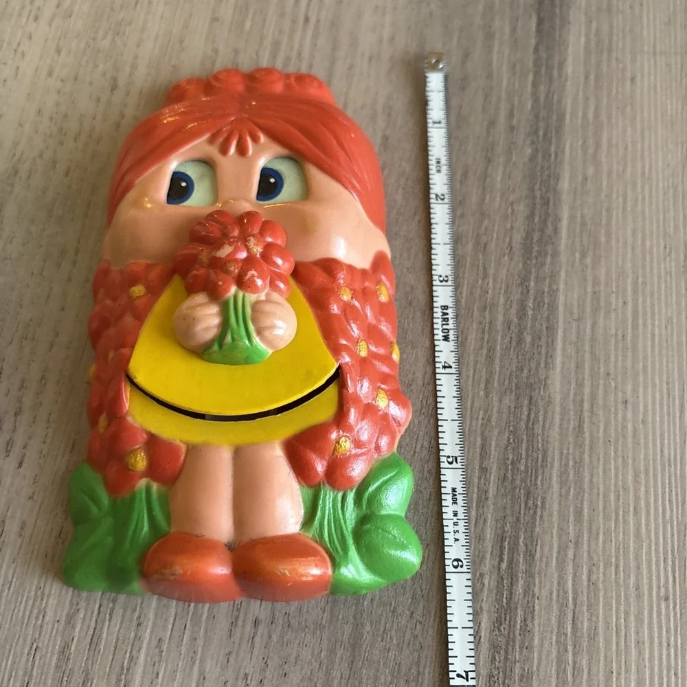 Vintage‎ 1975 General Mills Retro Girl Light Switch Plate Kenner 6.25